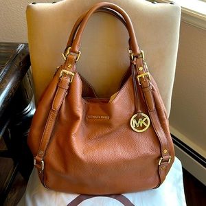 Michael Kors Bedford Large Shoulder/ Hobo Bag in Cognac